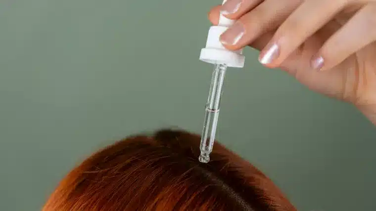Cuir chevelu sensible ou irrité : quelle huile végétale utiliser ?