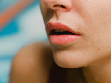prendre soin de ses lèvres est essentiel dans sa routine quotidienne